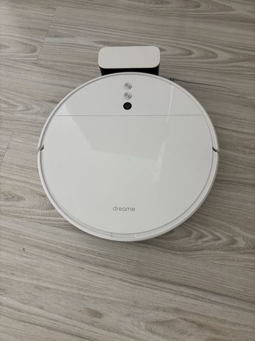 Продам Робот пылесос dreame