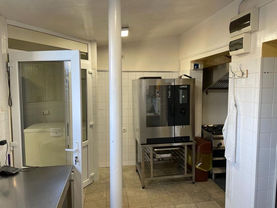 Vand afacere la cheie cu spatiu de productie  in Floresti