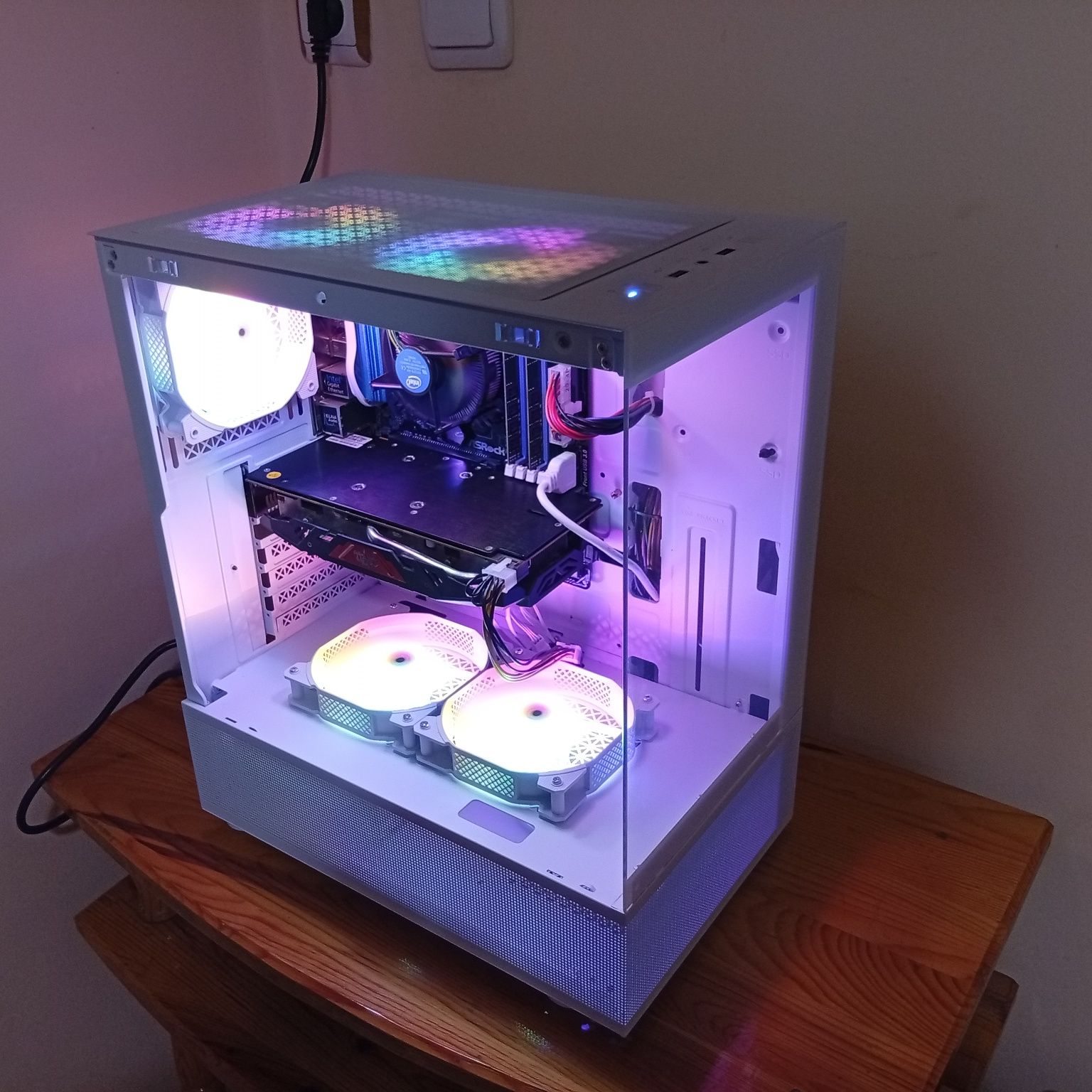 Геймърски компютър/RX470/16GB ram/I5/256GB SSD