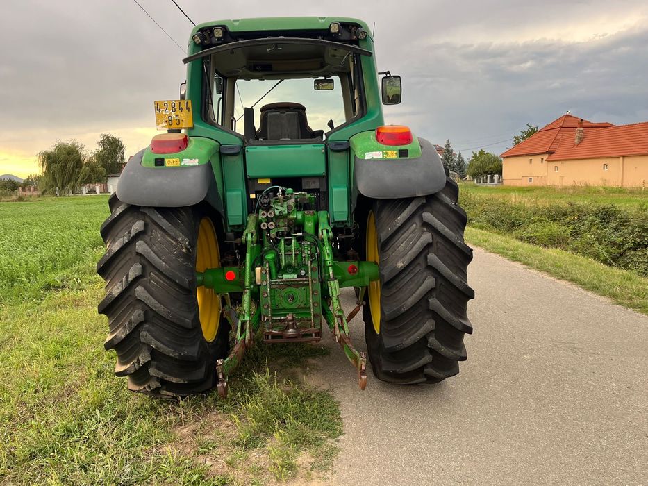Tractor john deere