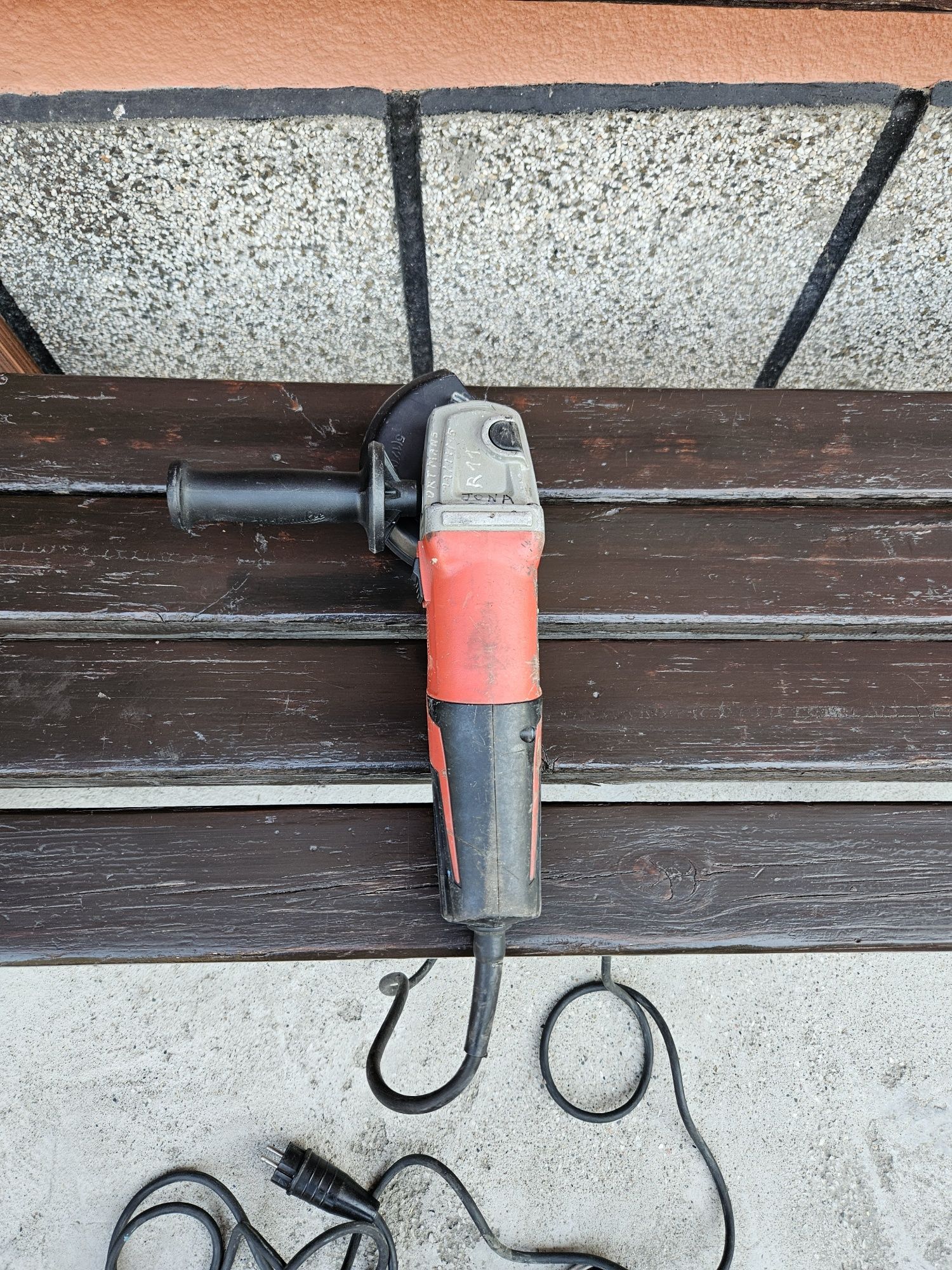 Milwaukee - Dewalt