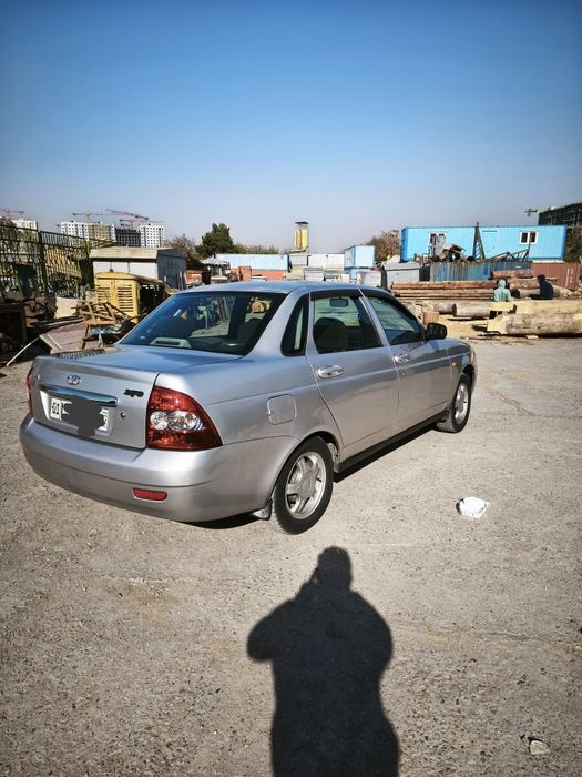 Лада приора 2008