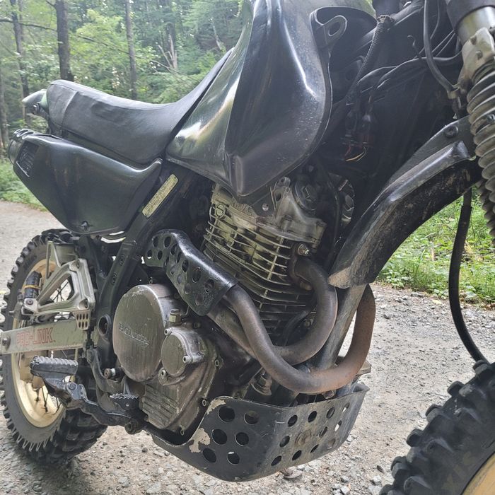 Vând honda nx 650 cc