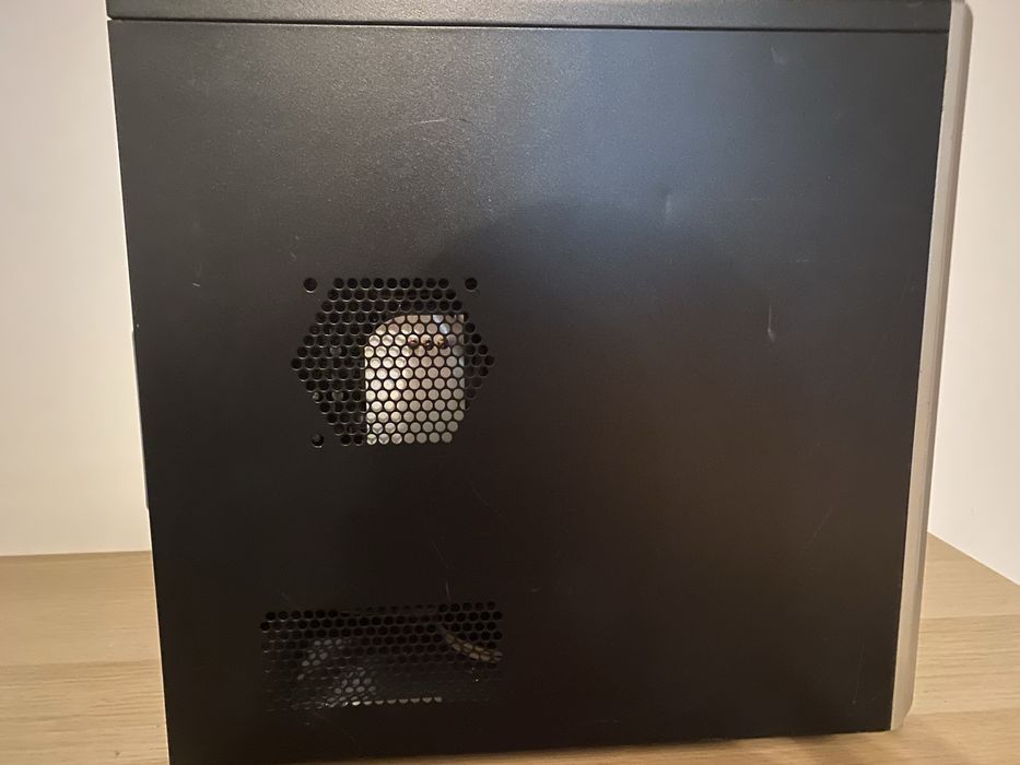 PC i5 2500 3.3Ghz / RX 460 4GB / 12GB RAM / SSD 240GB