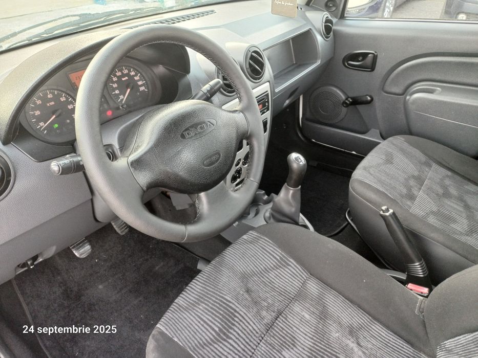 Vand Logan Pikup 2012 cu AC euro 5