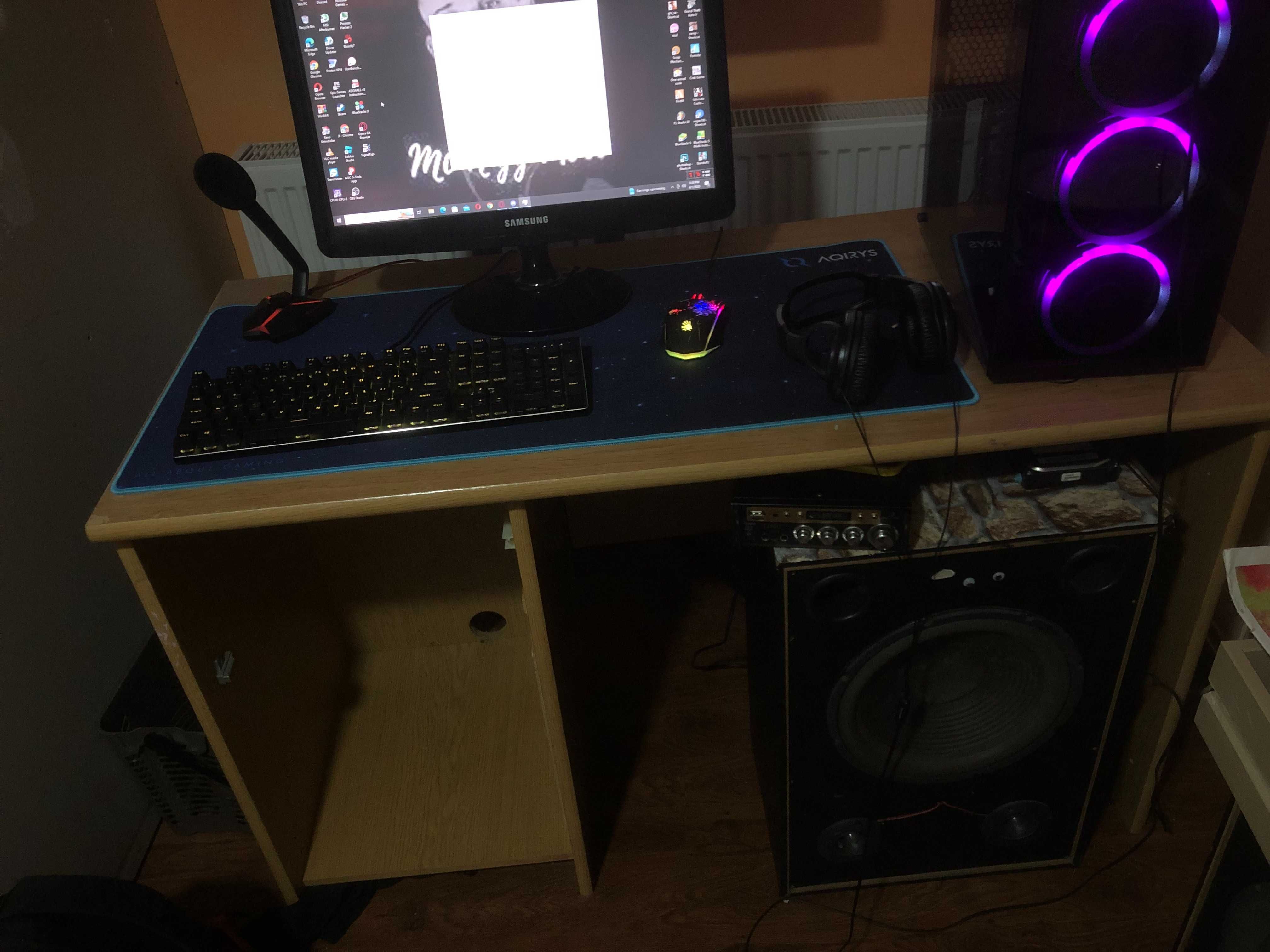 Vand/schimb setup pc gaming schimb pe iphone