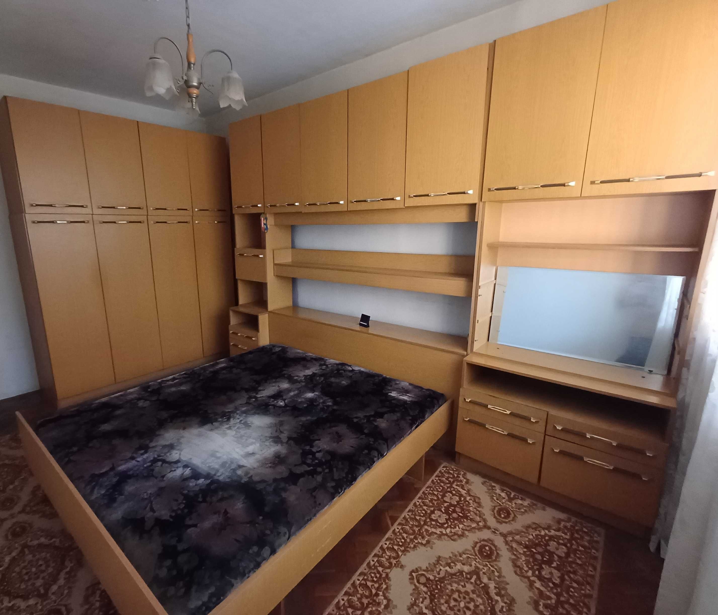 Спалня ,,Тракия" + гардероб