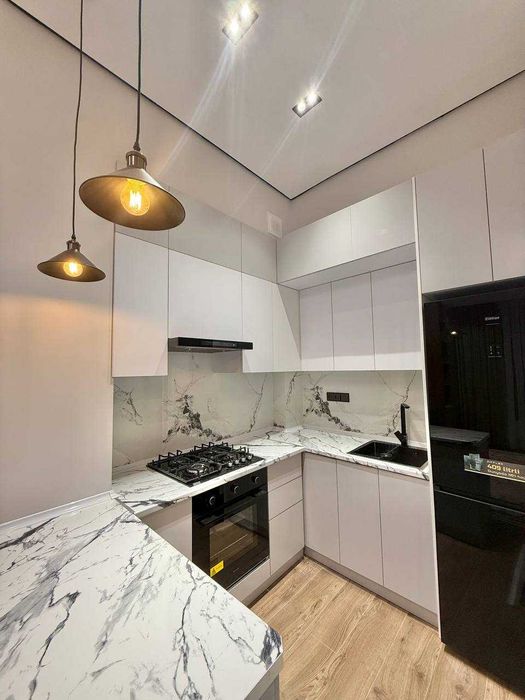 площадь: 36 м² евро ЖК Royal House Яккасарай ориентиры Шота Руставели;