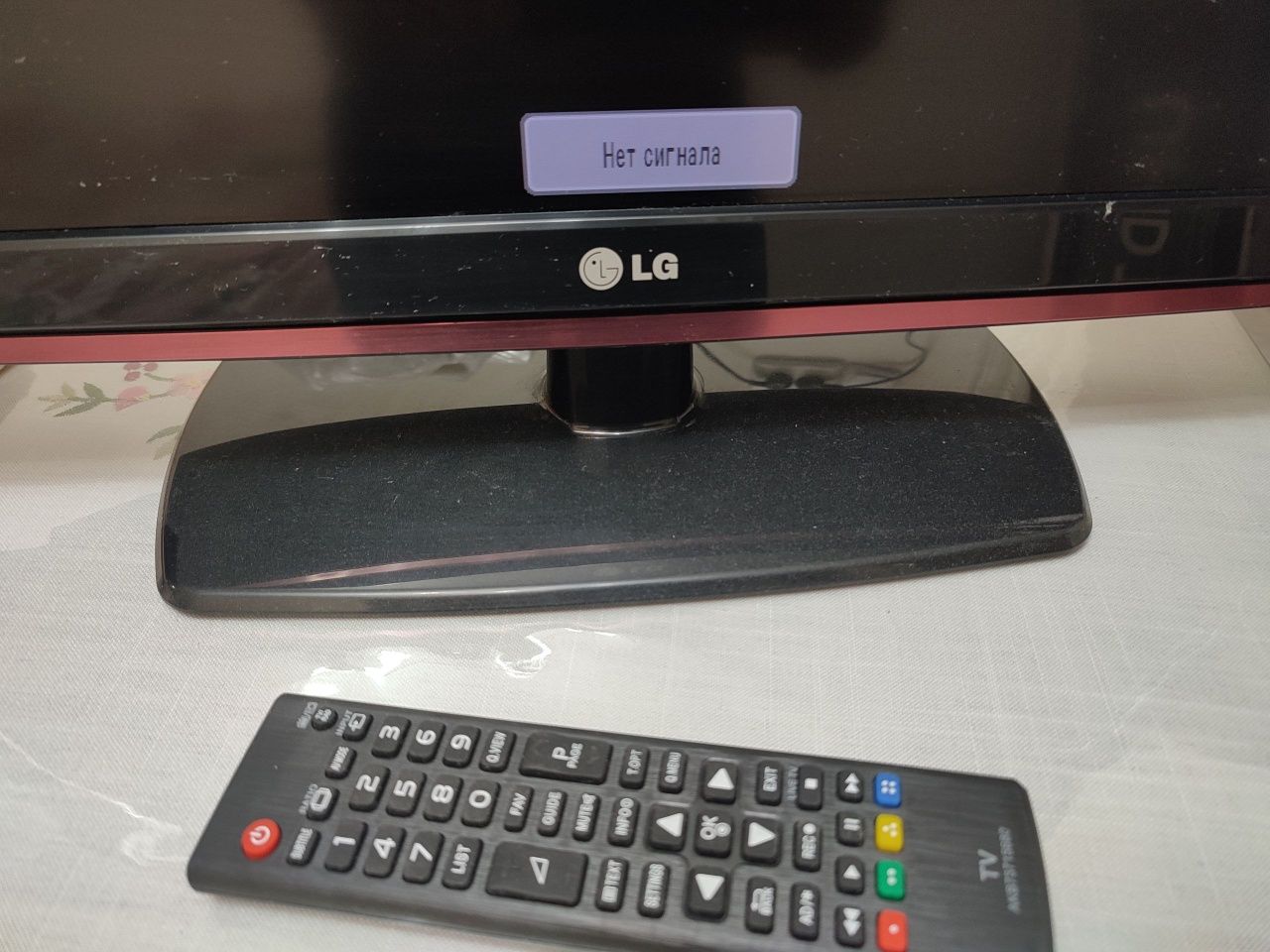 Телевизор LG 22 очень хорошем состояние как новый