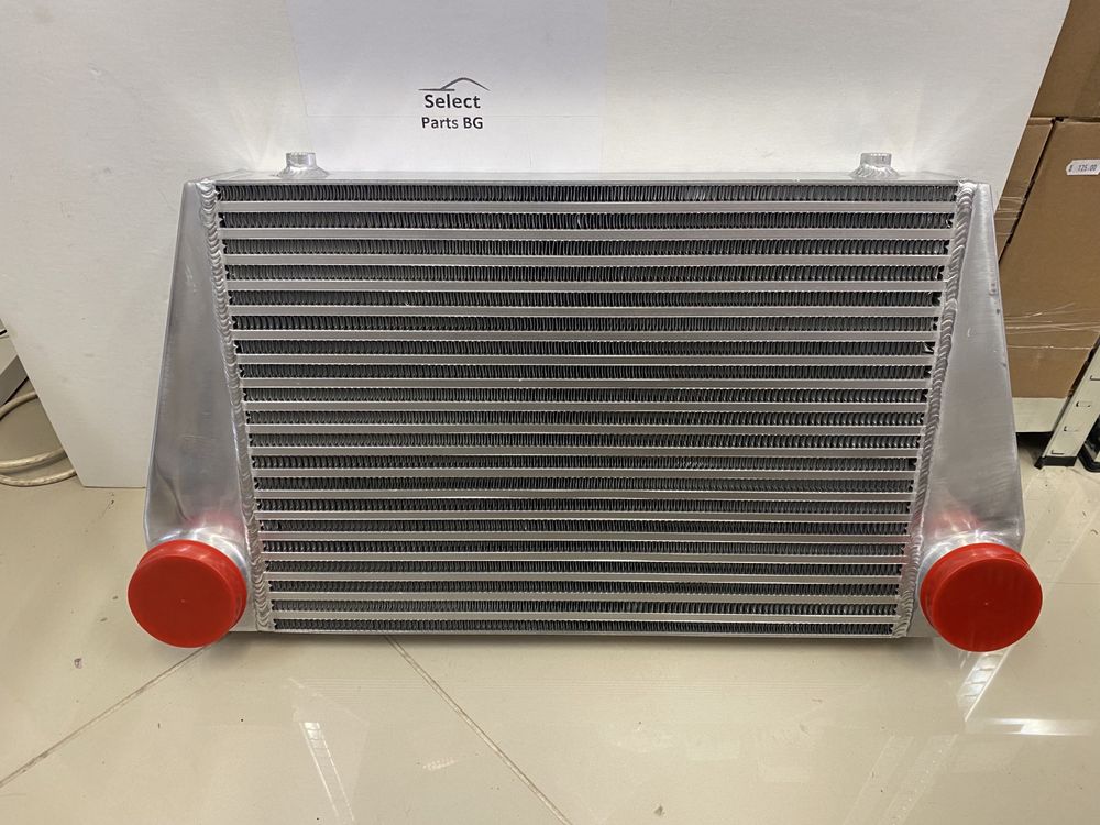 TurboWorks универсален интеркулер Intercooler 550x350x76 обърнат