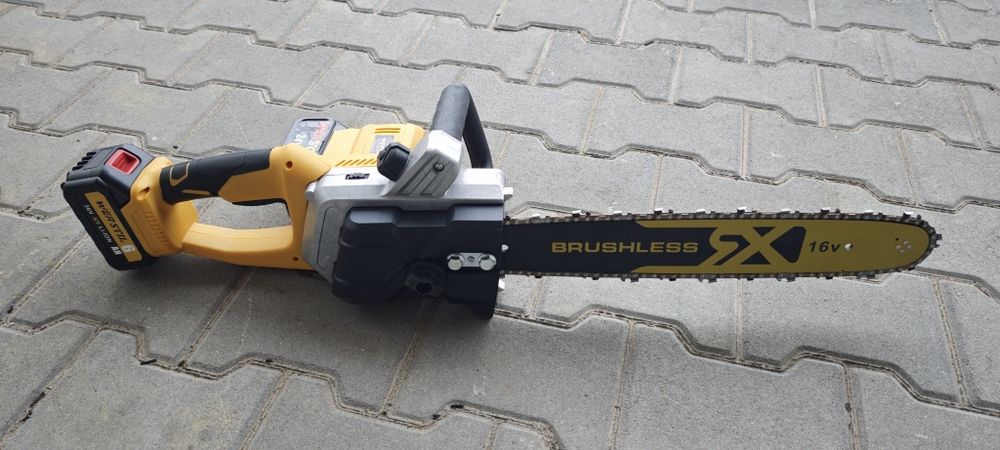 Акумулаторна резачка верстил