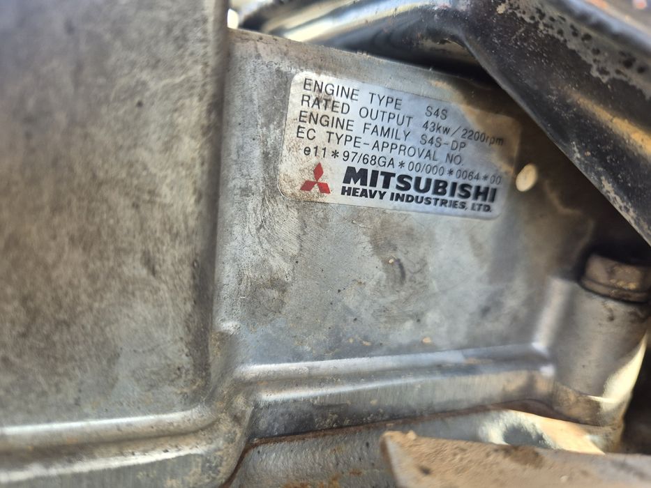 Motostivuitor caterpillar 3.5 to