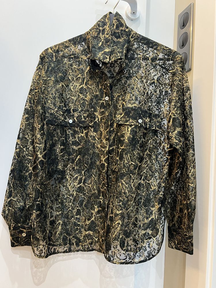 Риза Zara Нова.