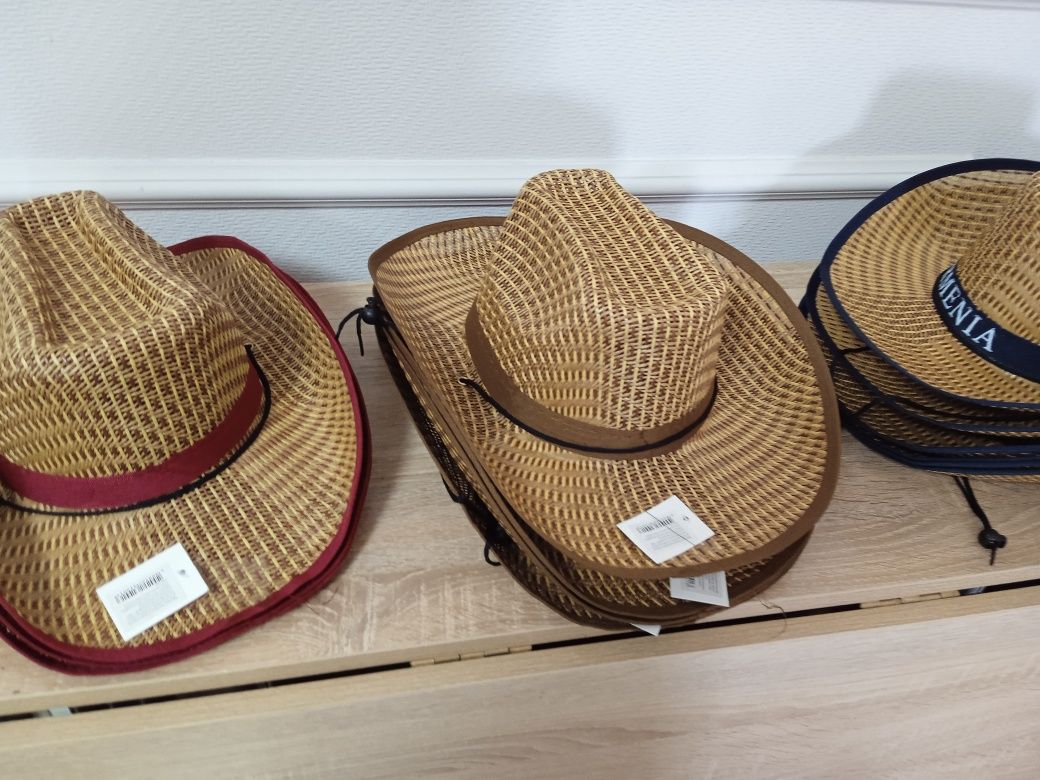 Шляпы продам супер отличные..