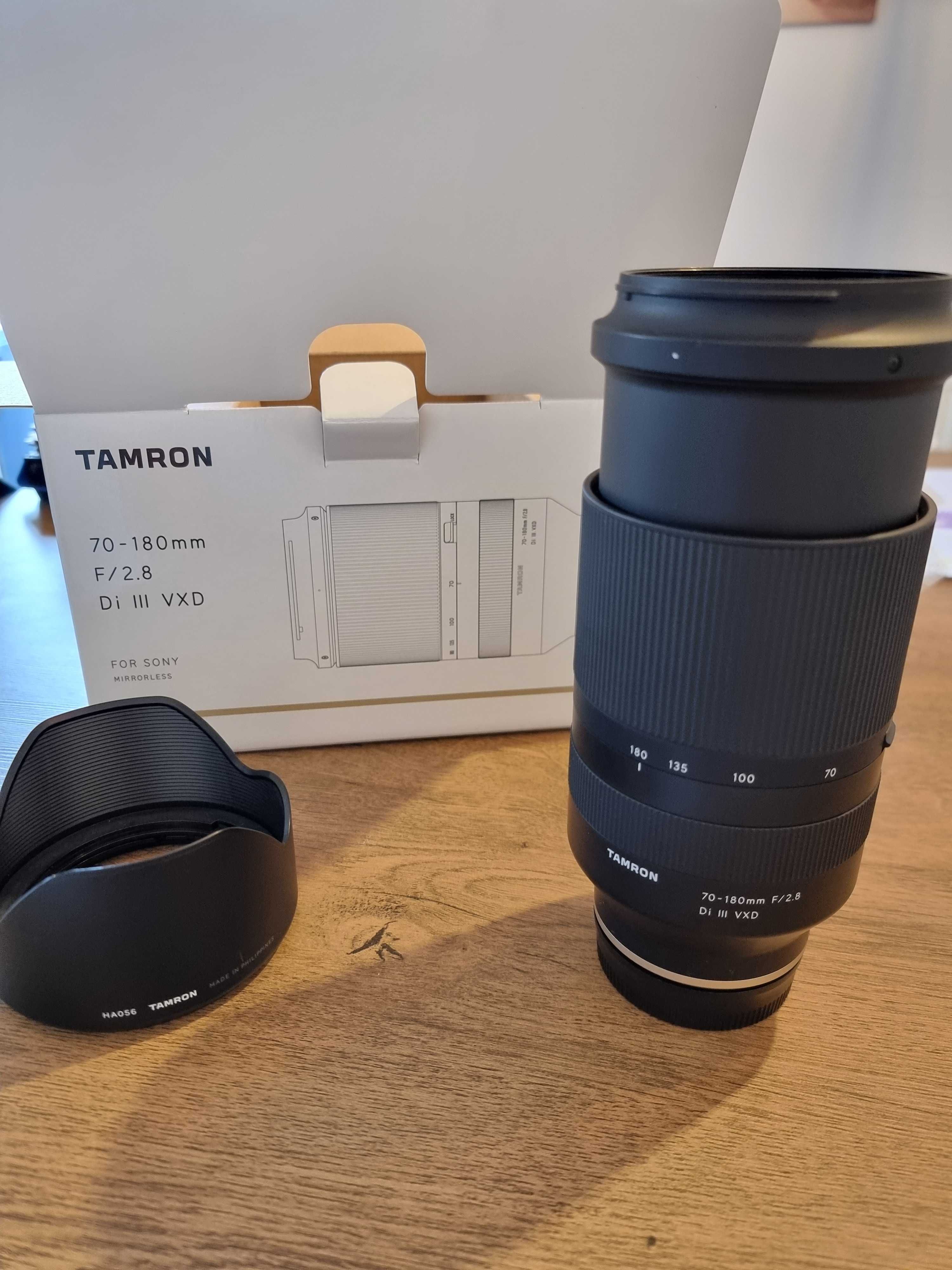 TAMRON
70-180mm f/2.8 Di III VXD Sony E