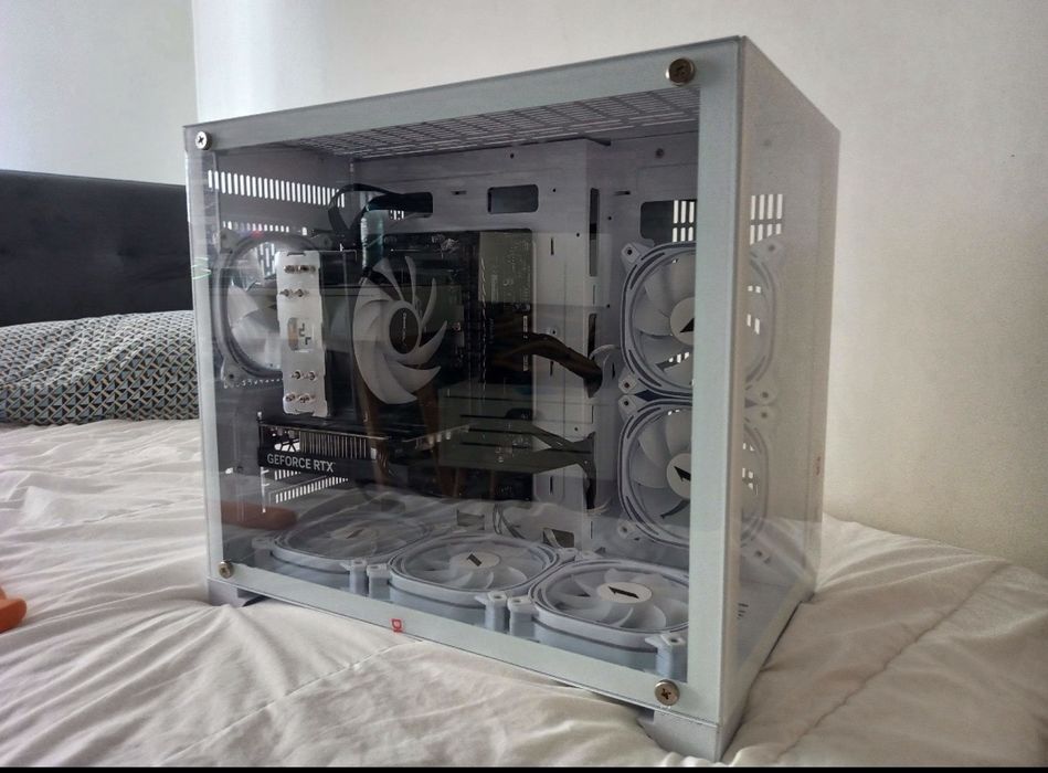Vand pc de gaming