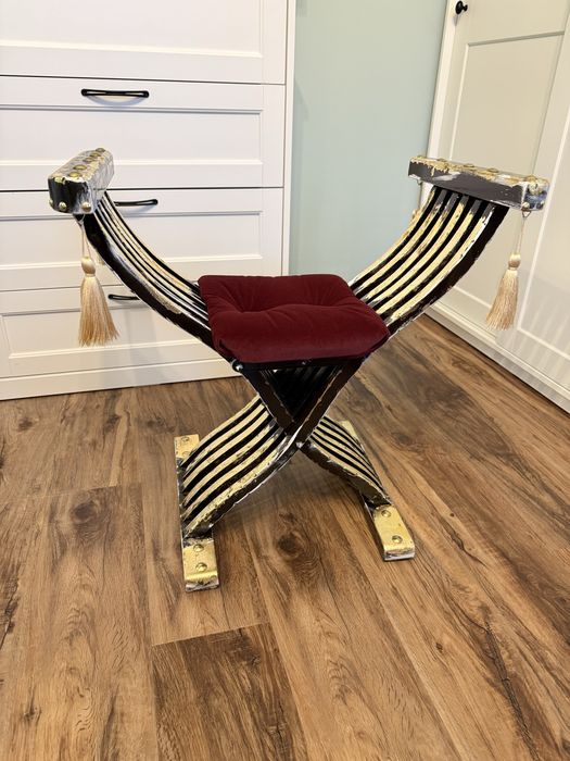 Реновиран Римски стол