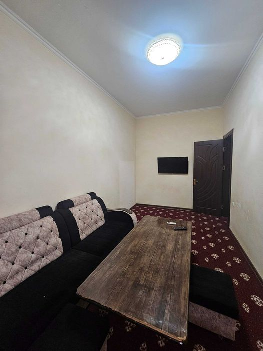 2 хоналик квартира 1-каватдан сотилади.Ор:5-мкр.мелодия кафе