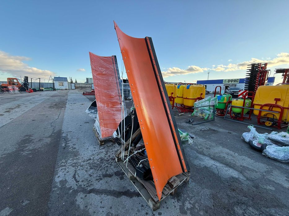 Отвал универсальный коммунальный/бульдозерный на МТЗ