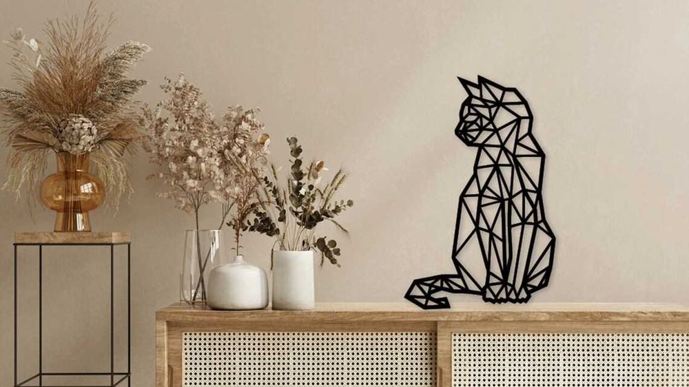 Pisică Geometrică – Decorațiune Modernă de Perete din Metal!