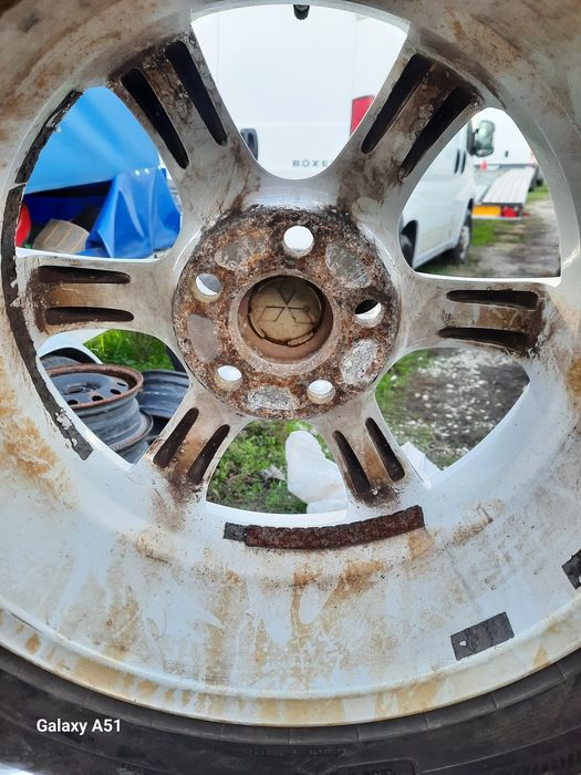 Ляти джанти с гуми зимни, 16цола, 5×114.3