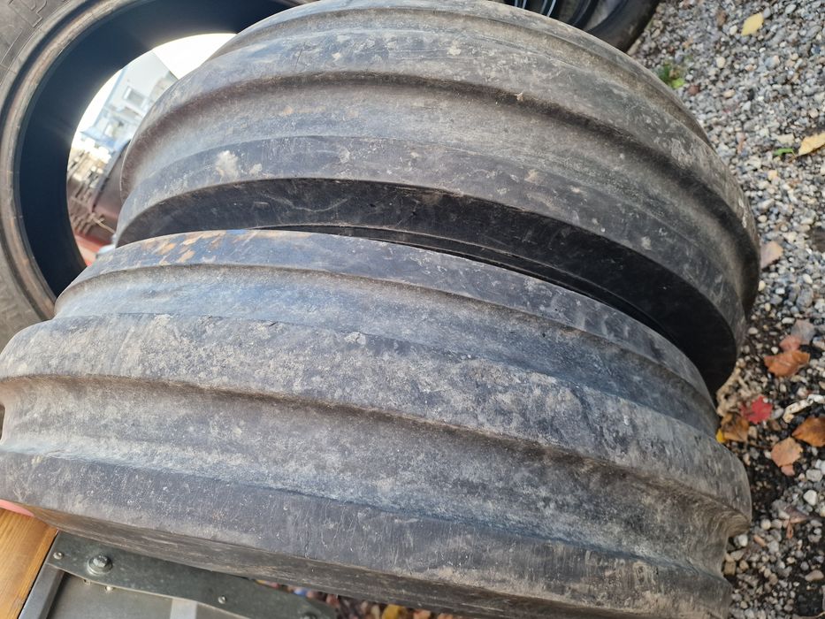 ANVELOPE tractor 11.00-16 marca Vredestein