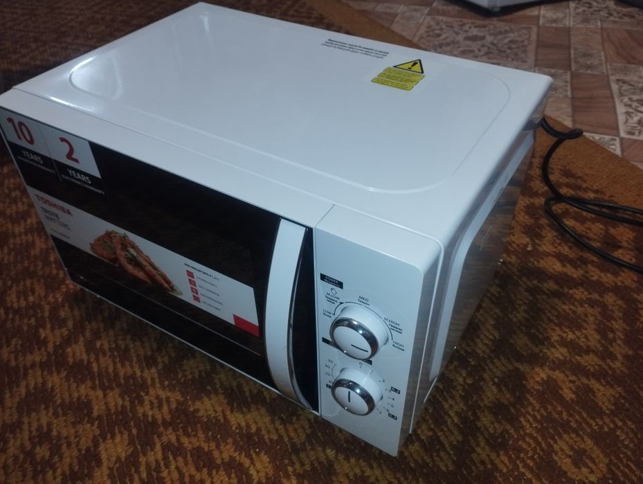 Продам новую микроволновую печь
