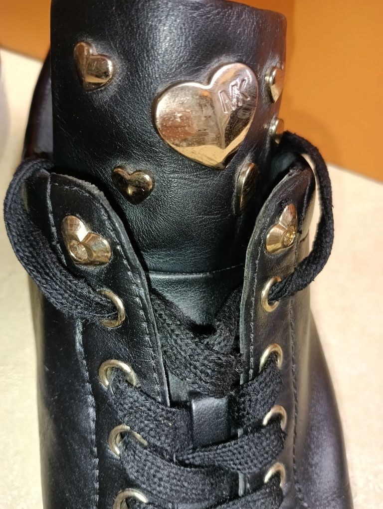 Michael Kors N 40 кожени - 35 лв