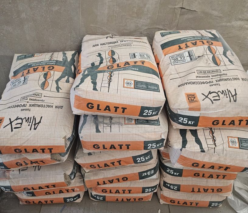 Шпатлёвка Глатт Алинекс