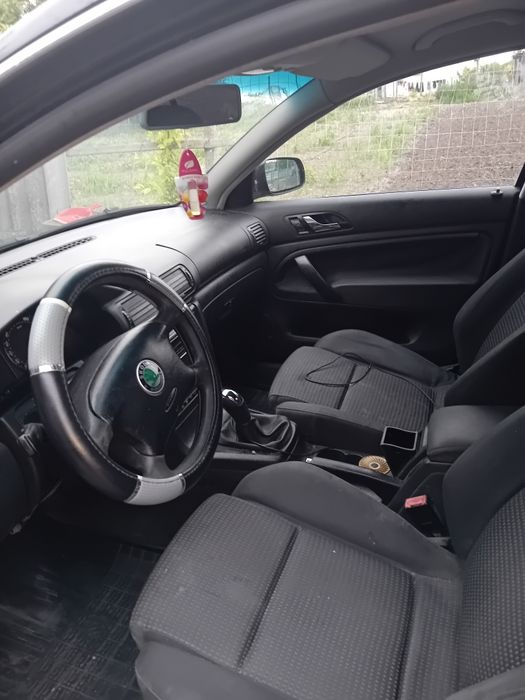 Vand Skoda superba 1