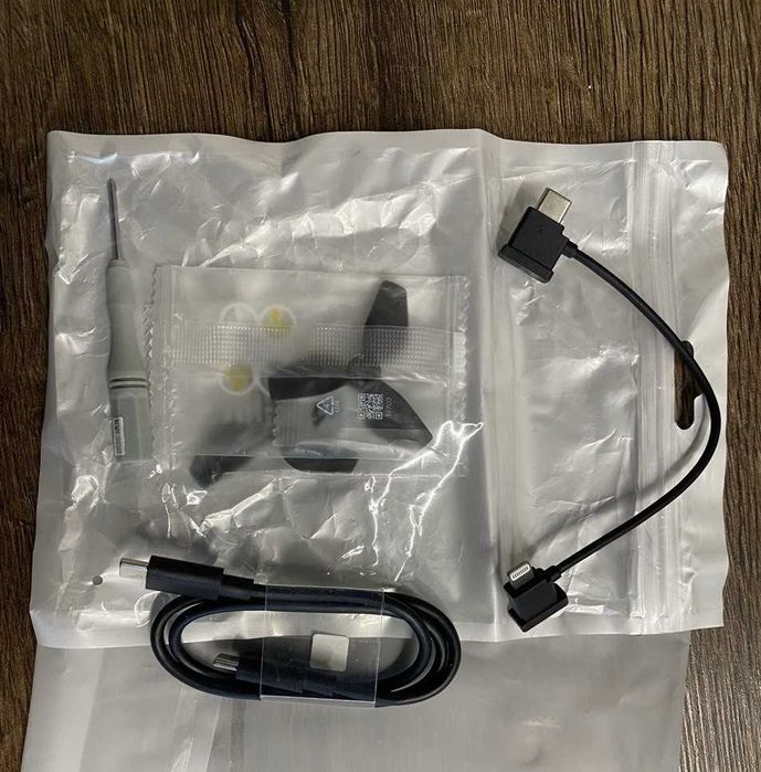 DJI Neo селфи-дрон