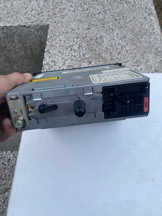 Оригинално радио от Passat B5.5 и оригинален CD changer