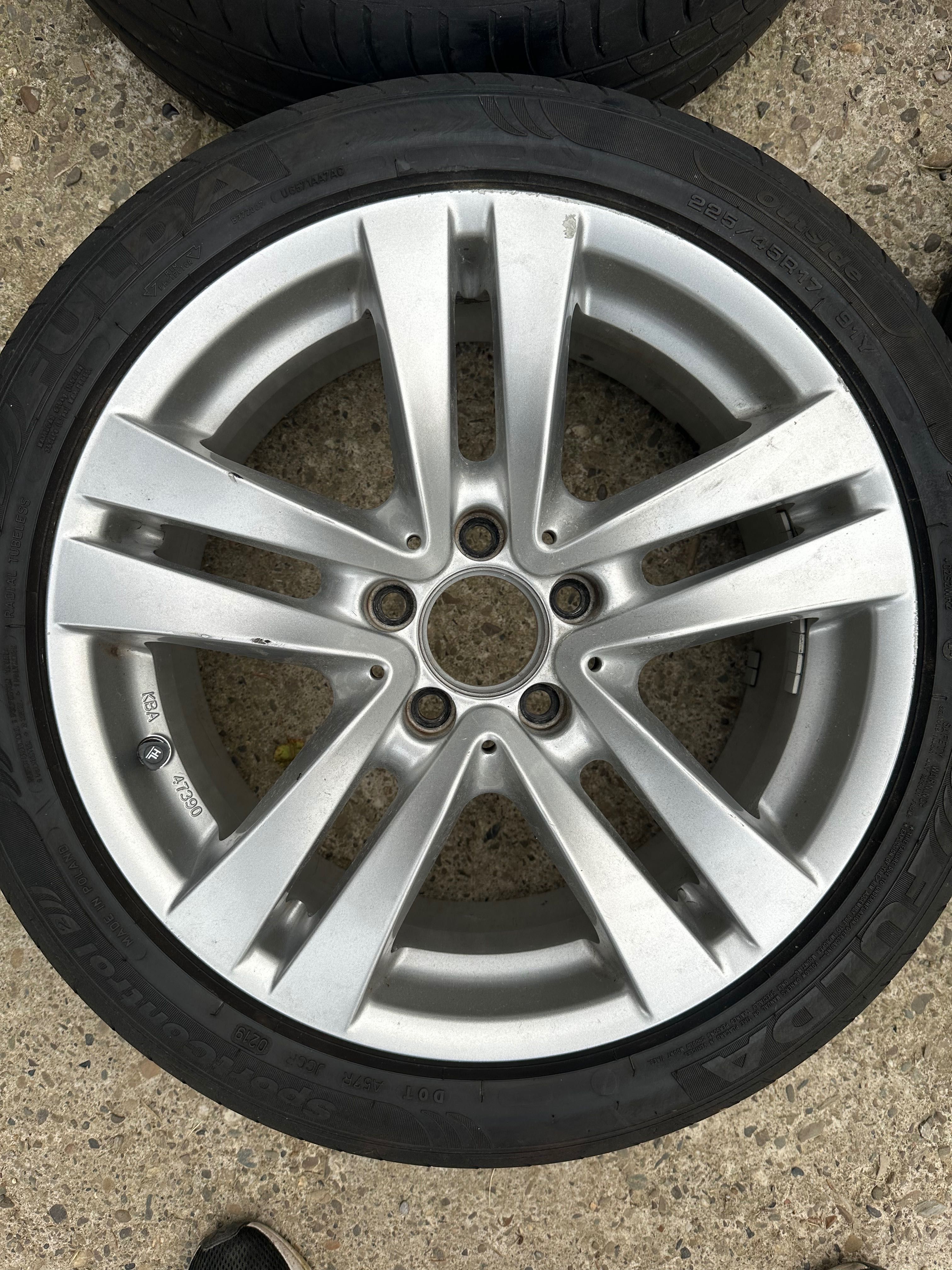 Jante Mercedes e-class 225/45/17