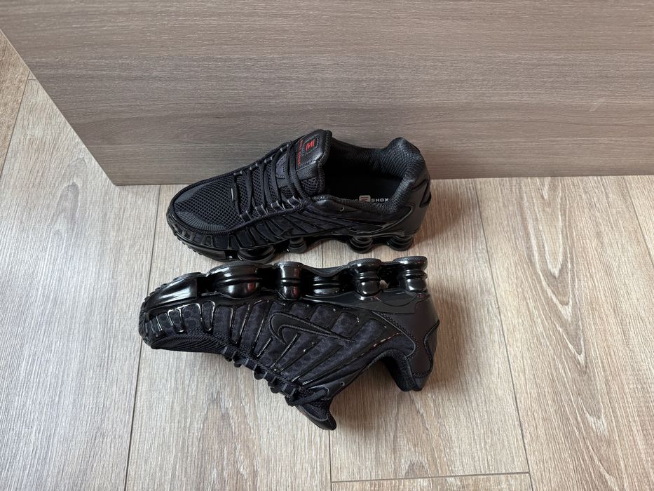 Nike Air Max Shox TL