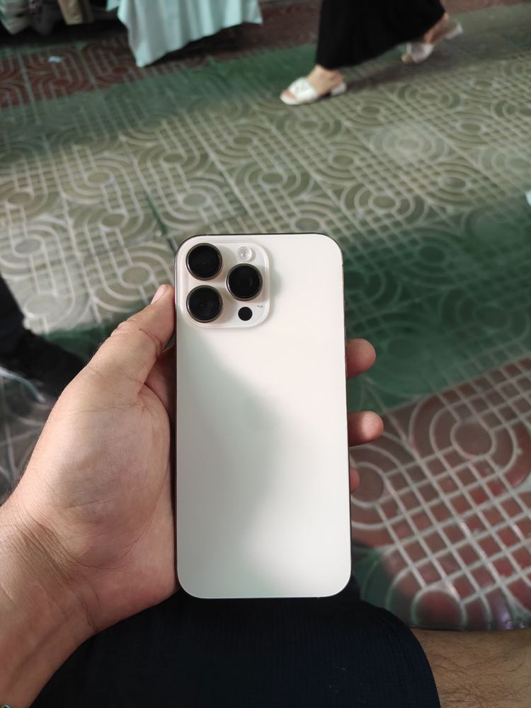 Iphone 16 pro max sotiladi