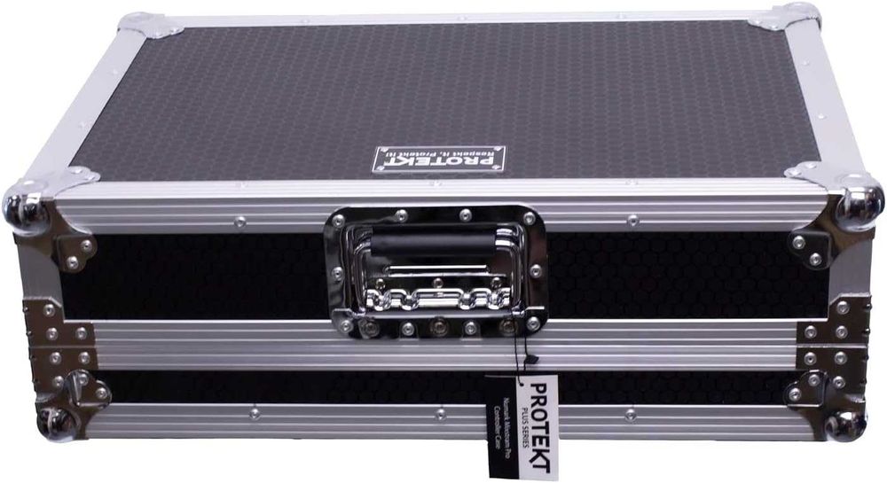 Калъф Protekt DJ Flight за Numark Mixstream Pro контролер