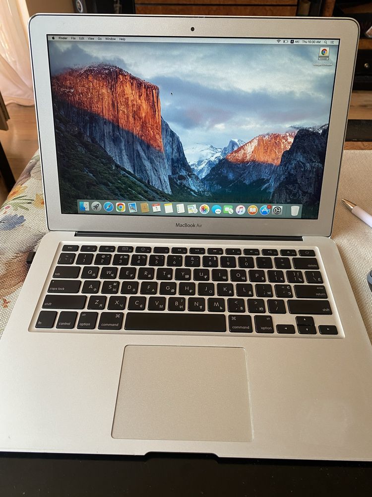 Лаптоп Apple Macbook Air -Перфектен