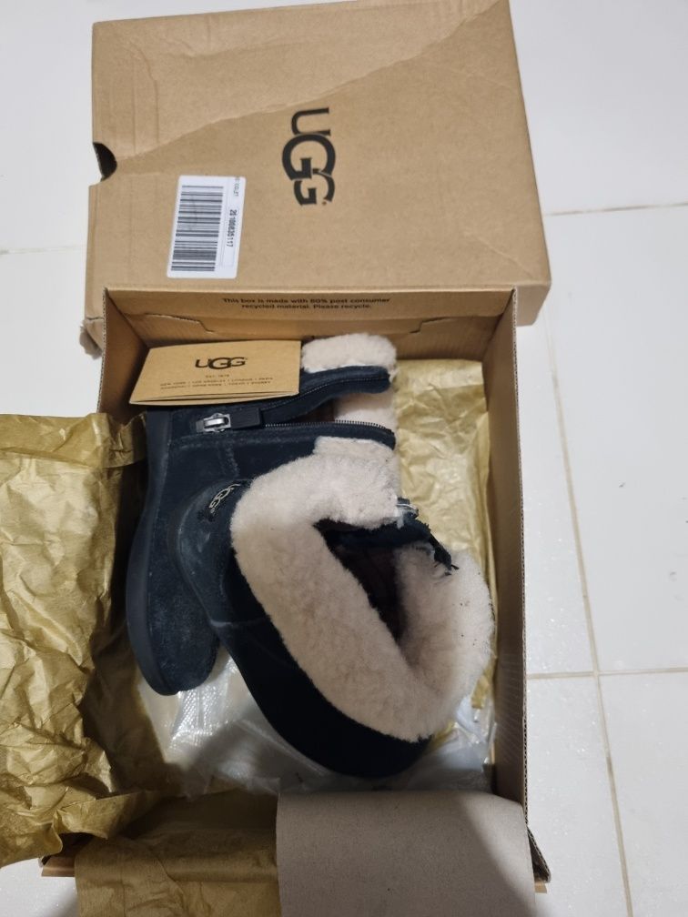 UGG 26 T Jorie II