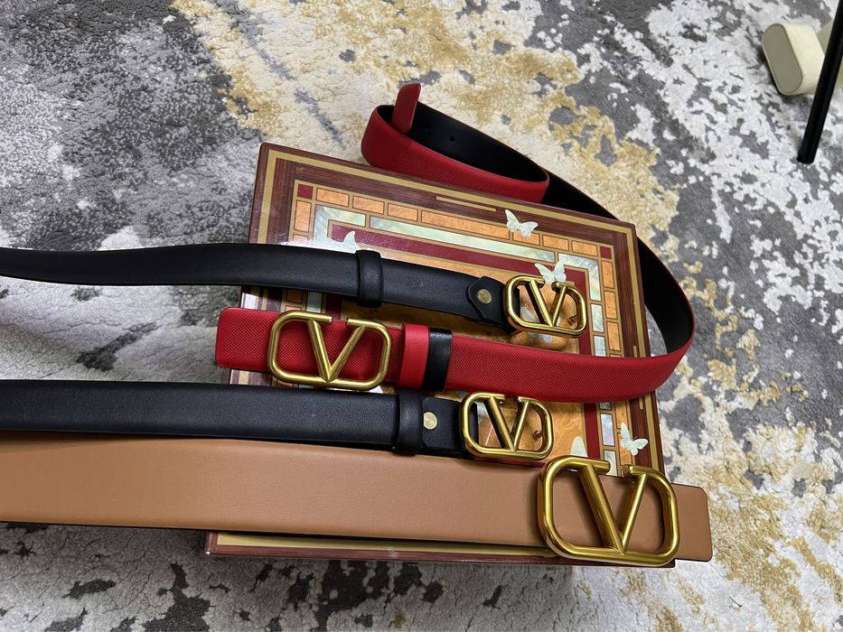 Curea Valentino-poze reale 100% piele naturală nu ecologică