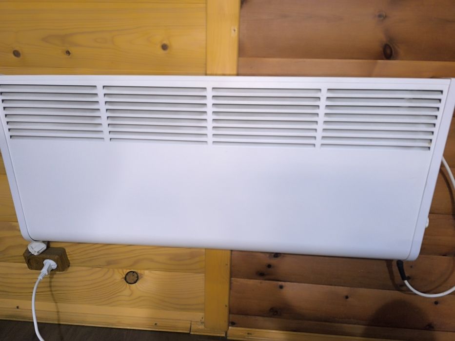 Обогреватель настенный