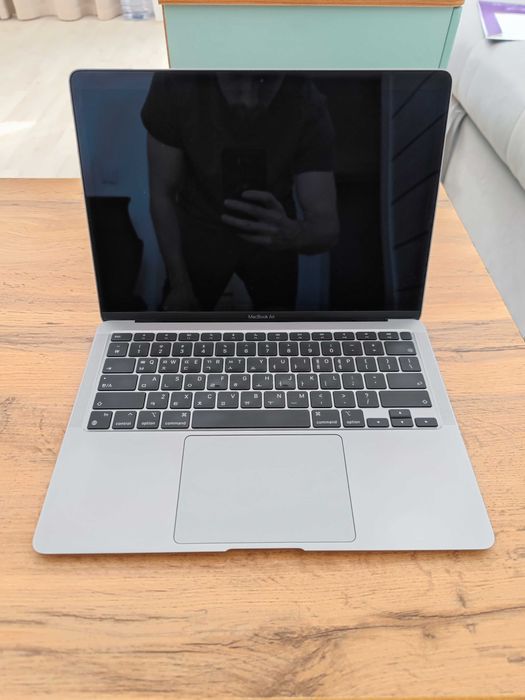 MacBook Air M1 16/256
