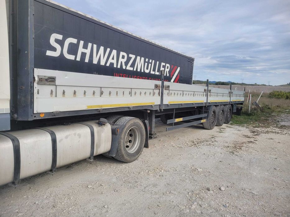 Semiremorca Schwarzmuller cu obloane aluminiu rabatabile