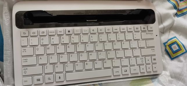tastatura dock Samsung Galaxy Tab P5 8.9 Keyboard Dock