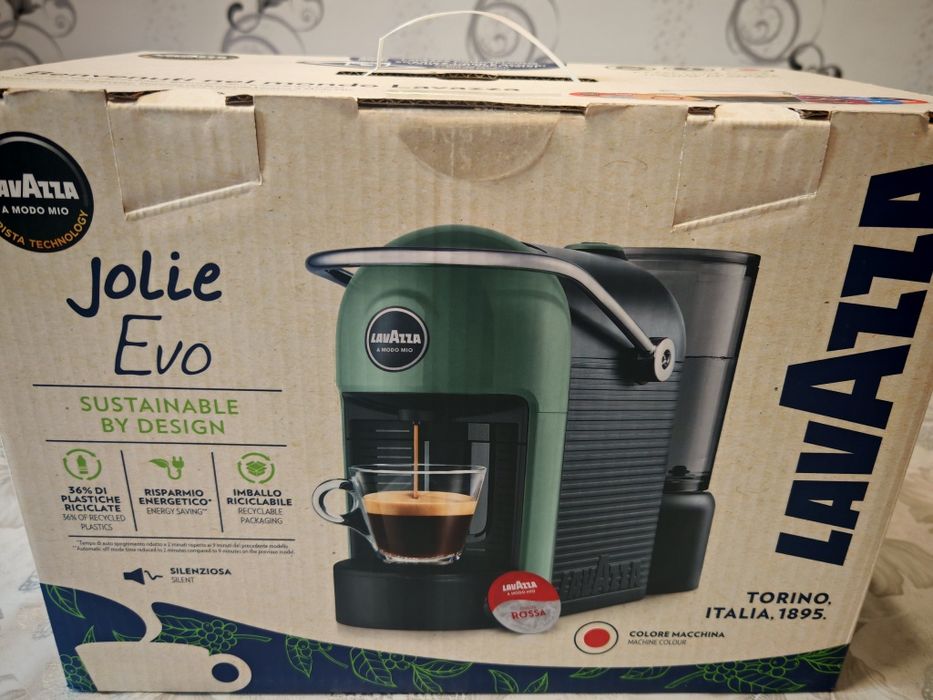 НОВА!!! Кафемашина Lavazza