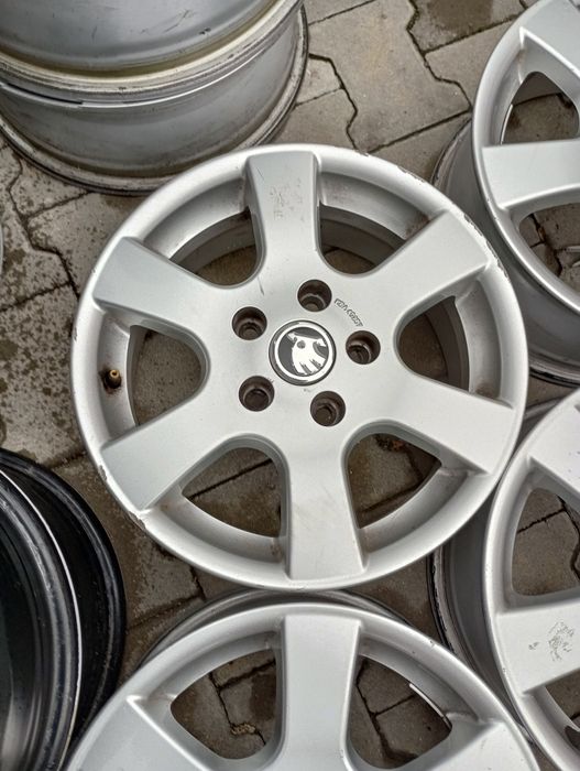 4 jante aliaj 5x112 R15 Skoda Octavia 2 3 superb kamiq