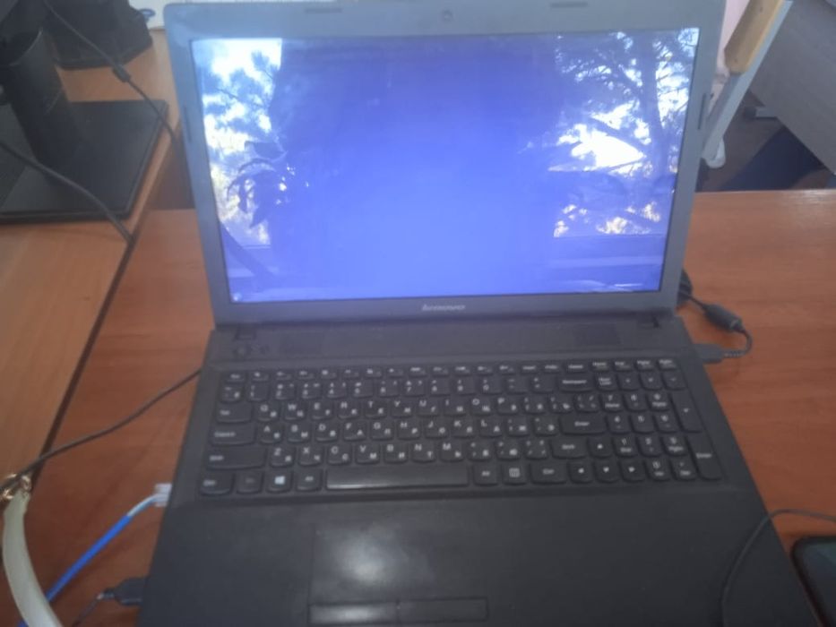 Продам Lenovo ноутбук