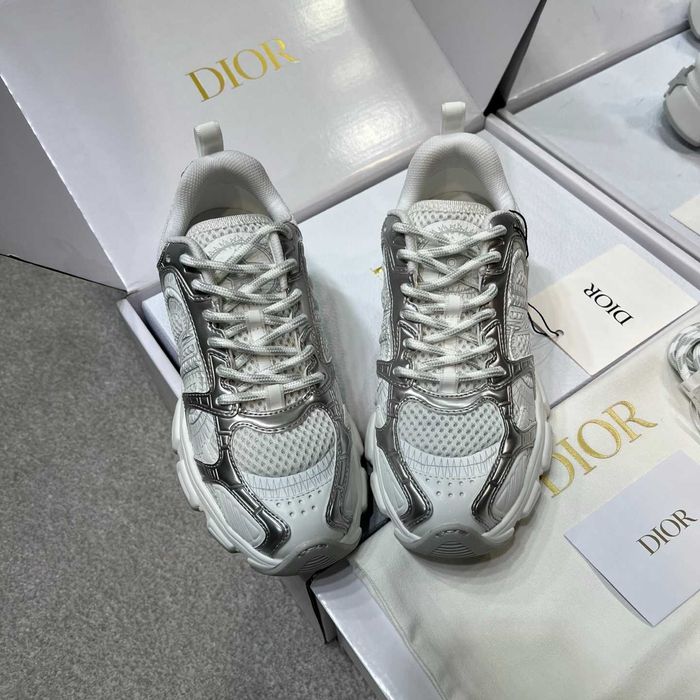 Adidasi Dior Crono piele naturala premium prezentare completa