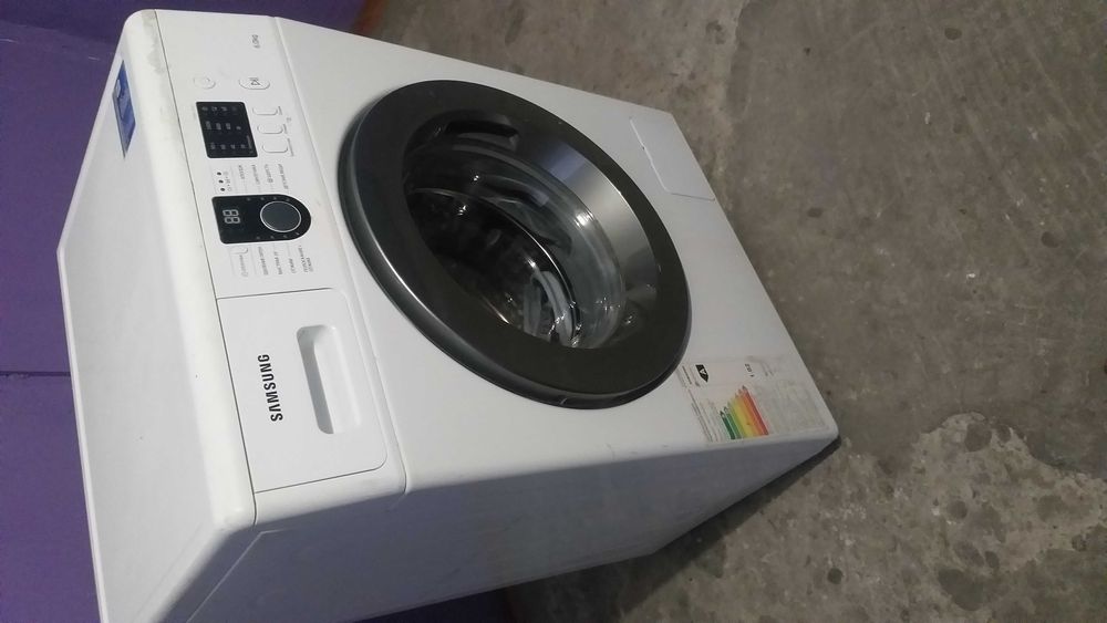 Стиральная машинка Samsung