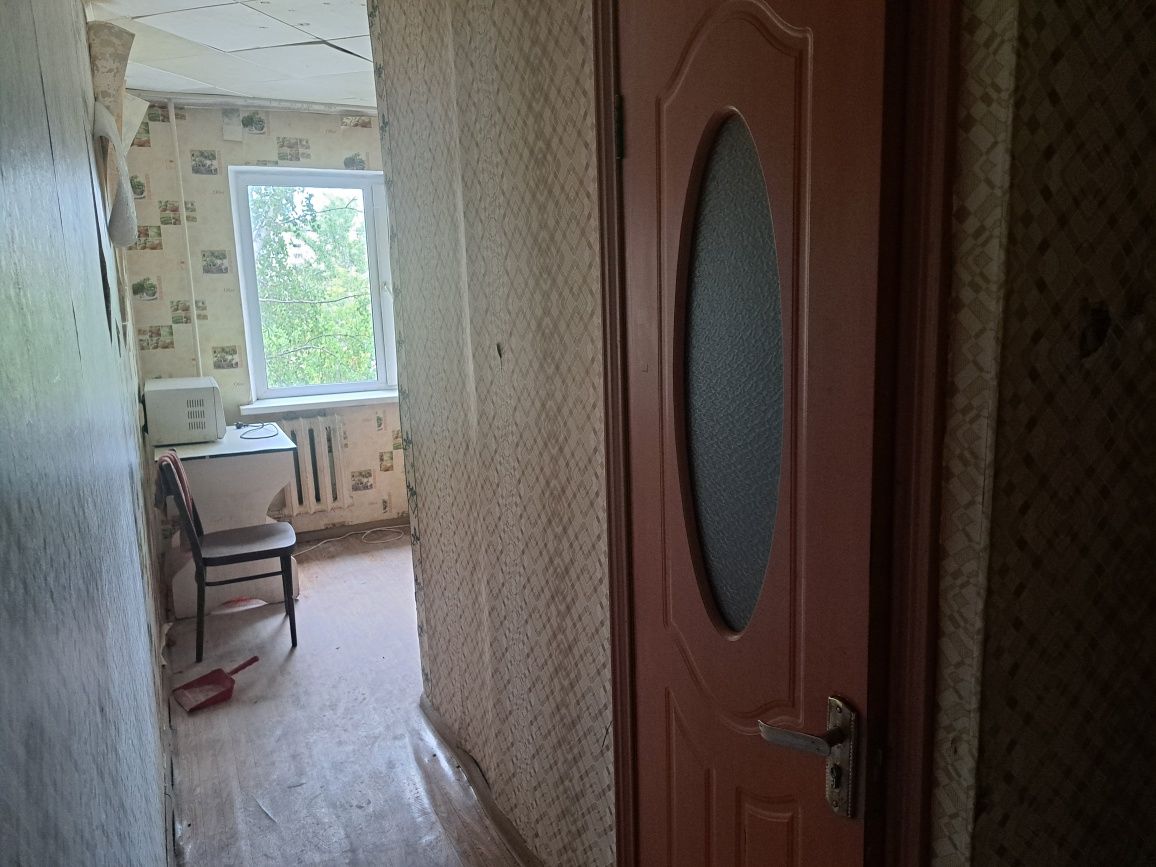 Продаю 2-х комн. квартиру в 23 микрорайоне, дом 15