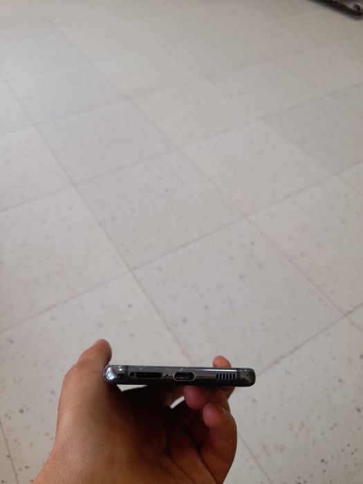 Galaxy s21 srocni